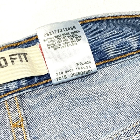 Levi’s 550 Relaxed Fit Jeans 36x32 - Picture 9 of 12